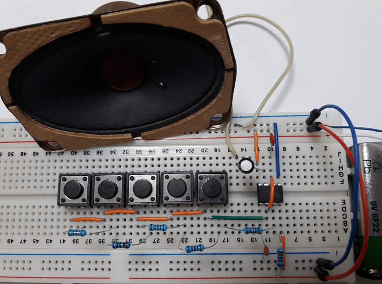 5 Tones Electronic Piano Using 555 Timer (Designed Circuit)