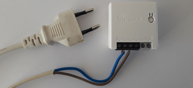 Wiring a Sonoff MINIR2 switch to main power