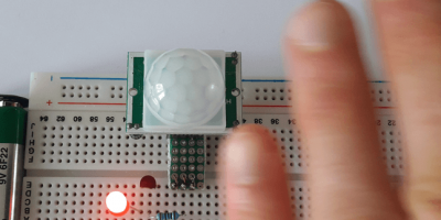 Motion Controlled LED Using HC-SR501 PIR Sensor and BC547 Transistor